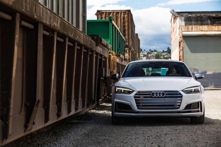 Audi S5 Sportback 2017 года  (NA) (фото 17 из 40)